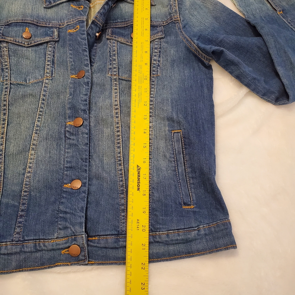 GAP Blue Jean Jacket - Picture 6 of 6